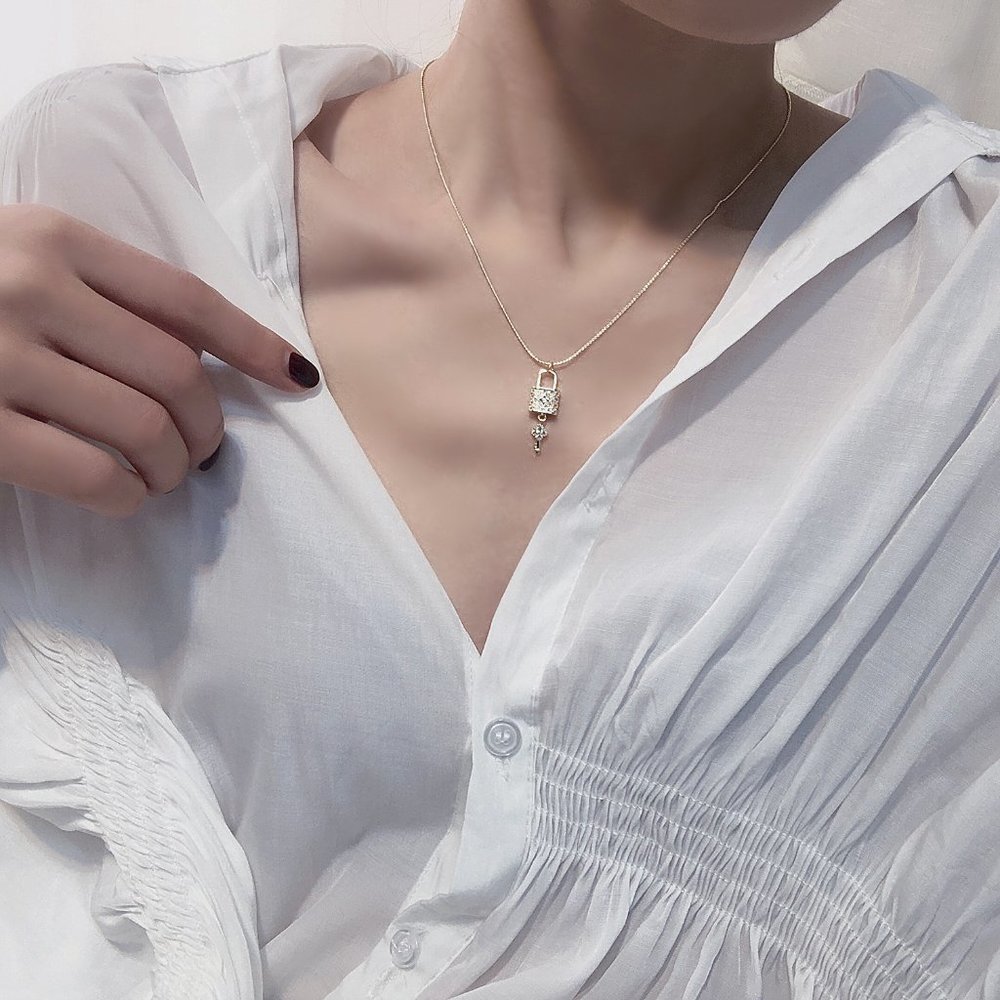 NEW 14K Gold Plated Diamond Lock Key Necklace - Picture 12 of 14